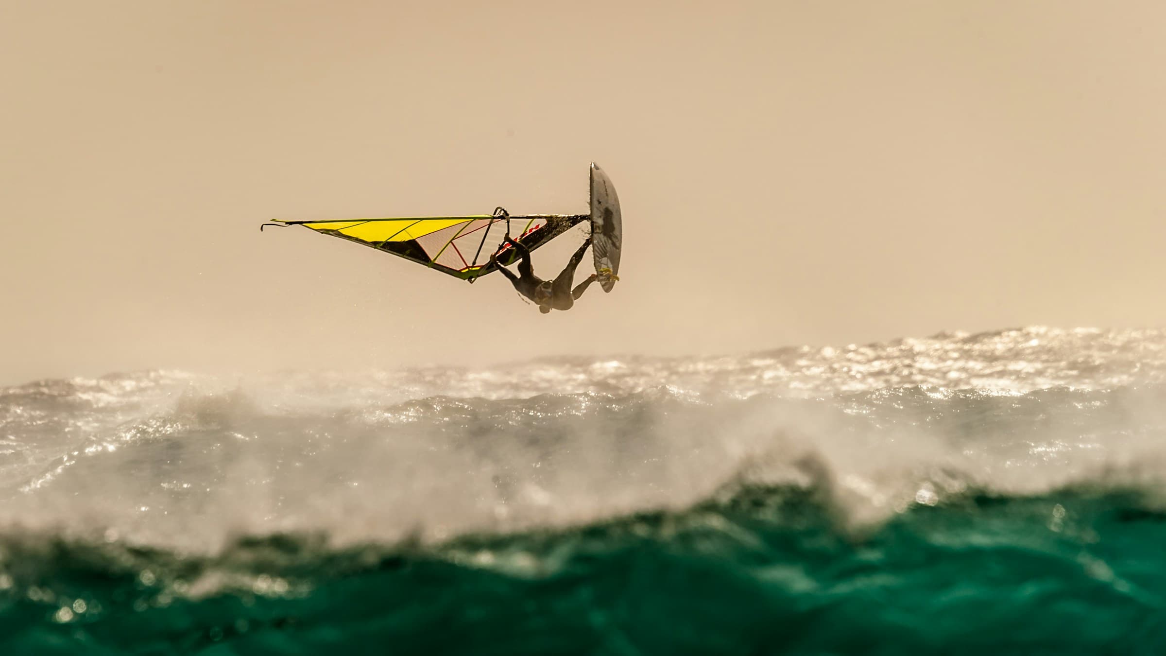 windsurf waveshop split