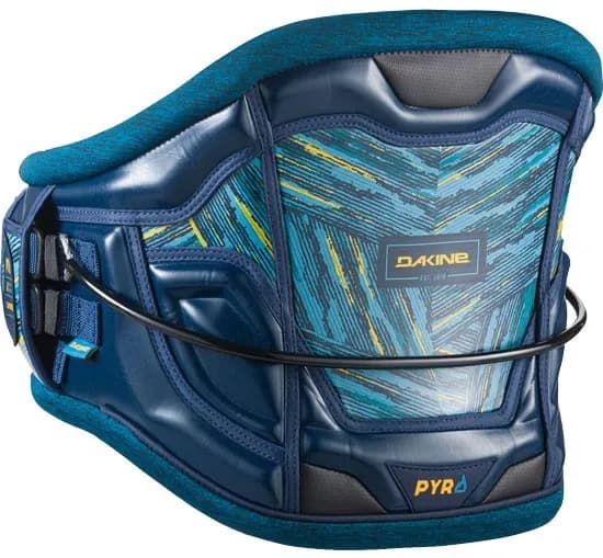 Dakine Pyro