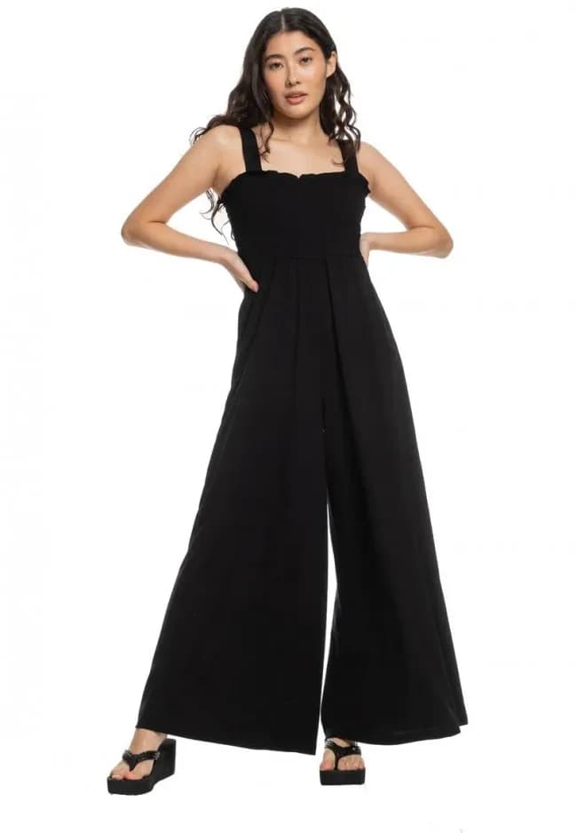 Roxy Just Passing By