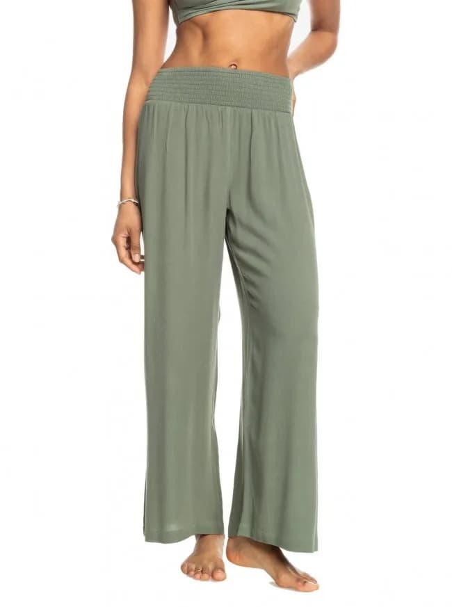 Roxy Along The Beach