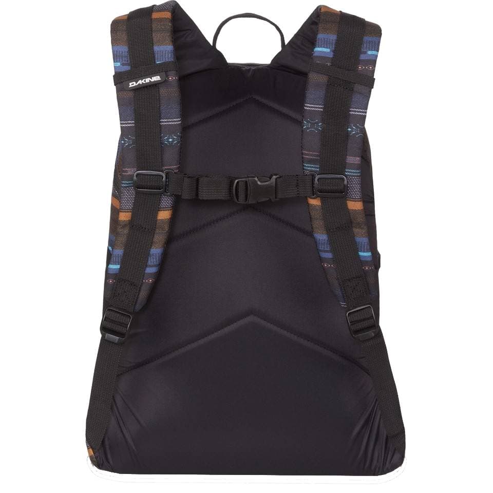 Dakine Wndr